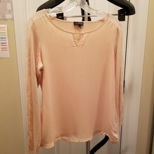 Lace-sleeve blouse